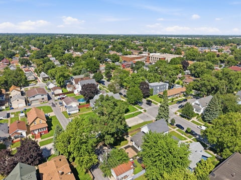 Tiny photo for 12402 Maple Avenue, Blue Island, IL 60406 (MLS # 12743043)