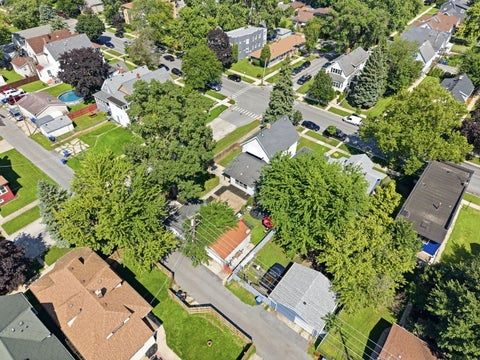 Tiny photo for 12402 Maple Avenue, Blue Island, IL 60406 (MLS # 12743043)