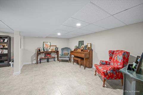 Tiny photo for 6N477 Salina Avenue, St. Charles, IL 60174 (MLS # 12673341)