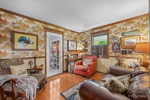 Tiny photo for 6N477 Salina Avenue, St. Charles, IL 60174 (MLS # 12673341)