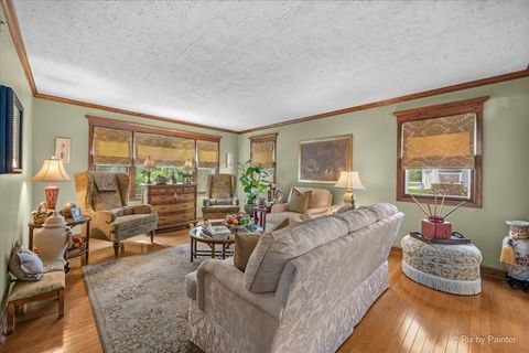 Tiny photo for 6N477 Salina Avenue, St. Charles, IL 60174 (MLS # 12673341)