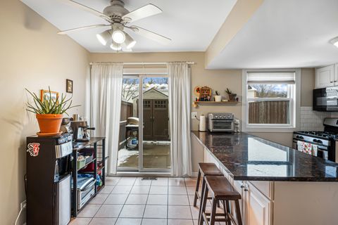 Tiny photo for 1938 Huntington Boulevard, Hoffman Estates, IL 60169 (MLS # 12546618)