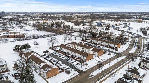 Tiny photo for 1938 Huntington Boulevard, Hoffman Estates, IL 60169 (MLS # 12546618)