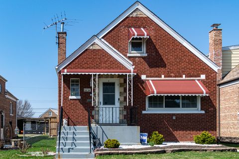 Photo of 6824 S Kildare Avenue, Chicago, IL 60629 (MLS # 12615351)
