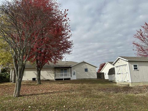 Tiny photo for 1005 Fox Run, Villa Grove, IL 61956 (MLS # 12508924)