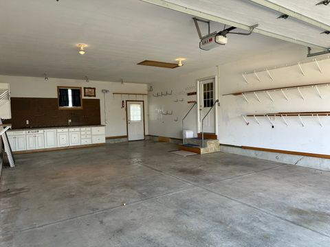 Tiny photo for 1005 Fox Run, Villa Grove, IL 61956 (MLS # 12508924)