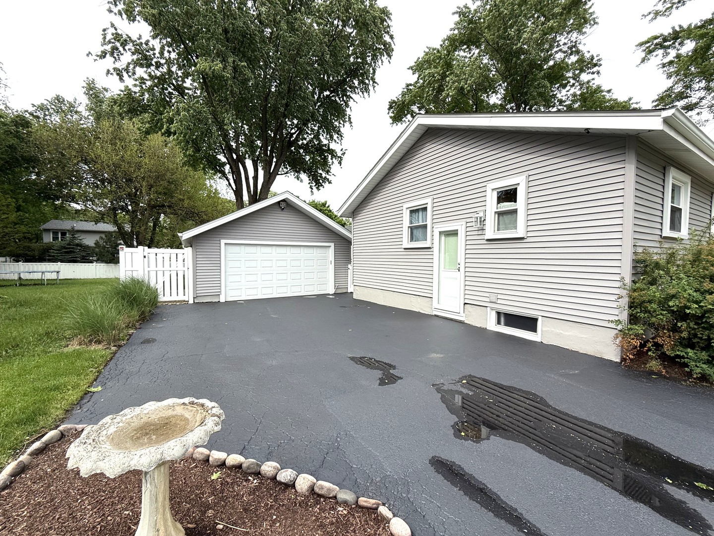 1234 Hickory Road