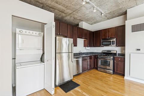 Tiny photo for 1122 W Catalpa Avenue #705, Chicago, IL 60640 (MLS # 12371318)
