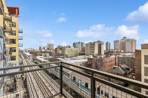 Tiny photo for 1122 W Catalpa Avenue #705, Chicago, IL 60640 (MLS # 12371318)