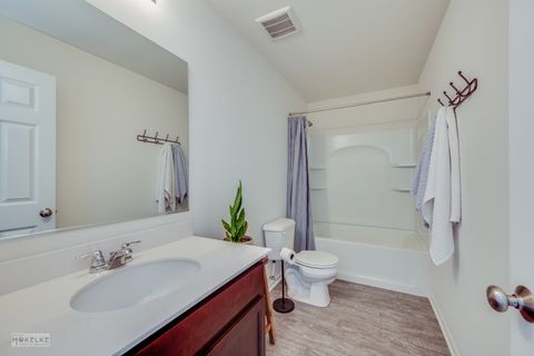 Tiny photo for 1024 Daniel Street, Plano, IL 60545 (MLS # 12419894)