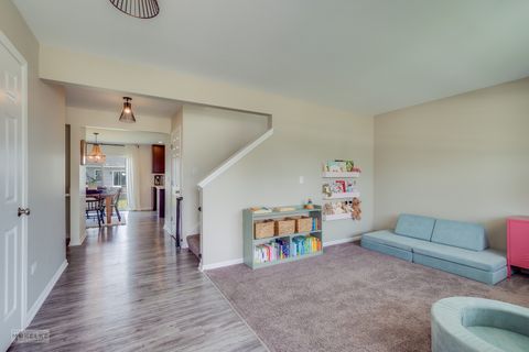 Tiny photo for 1024 Daniel Street, Plano, IL 60545 (MLS # 12419894)