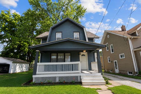 Photo of 1616 25th Avenue, Moline, IL 61265 (MLS # 12689199)