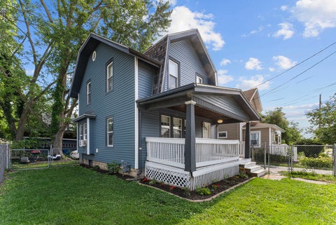 Tiny photo for 1616 25th Avenue, Moline, IL 61265 (MLS # 12689199)