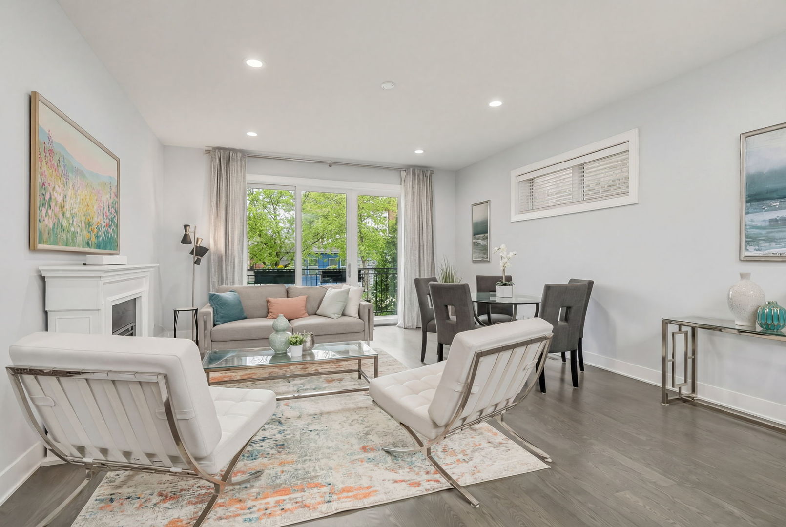 3340 N LAWNDALE Avenue 1S