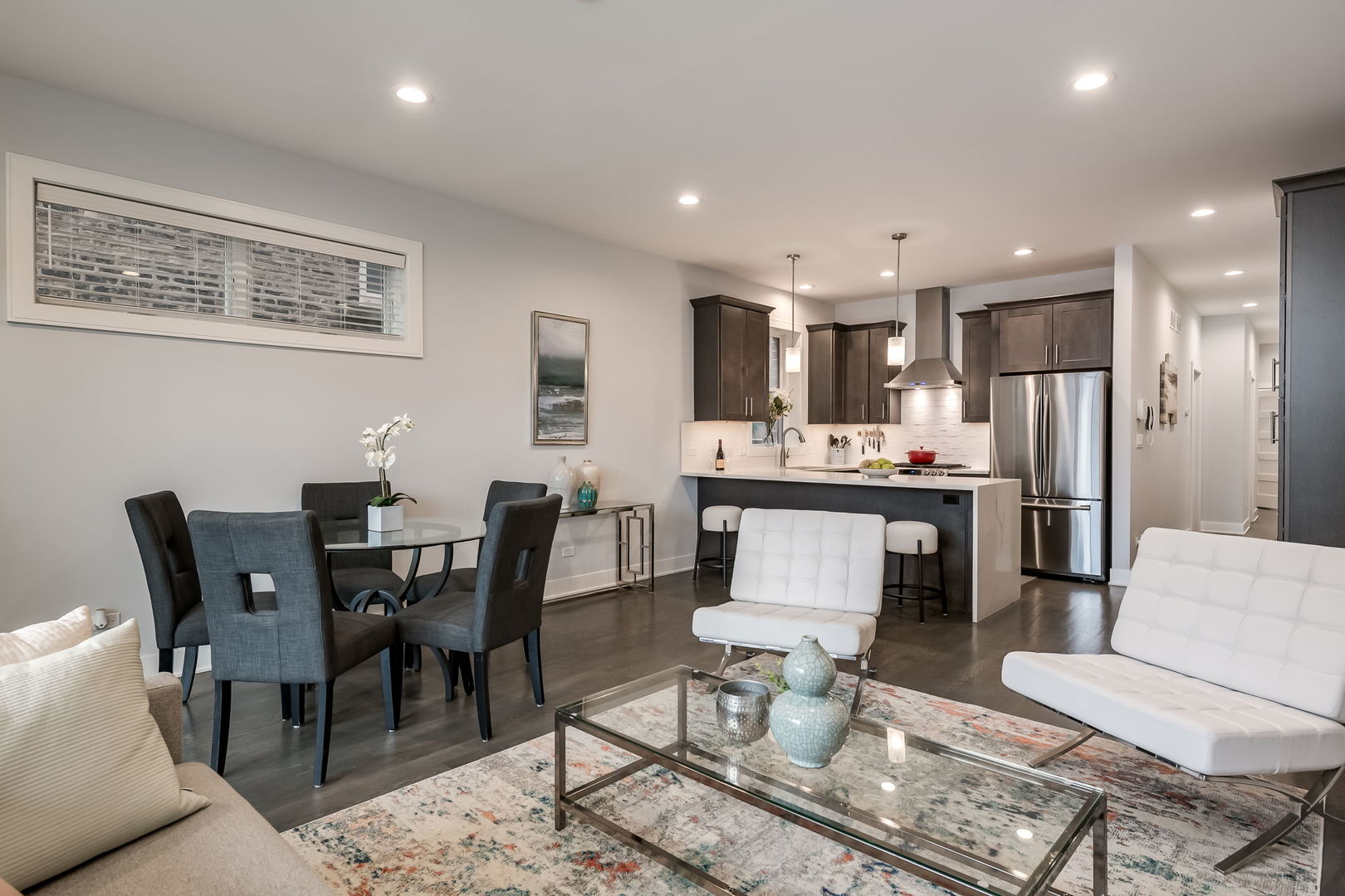 3340 N LAWNDALE Avenue 1S