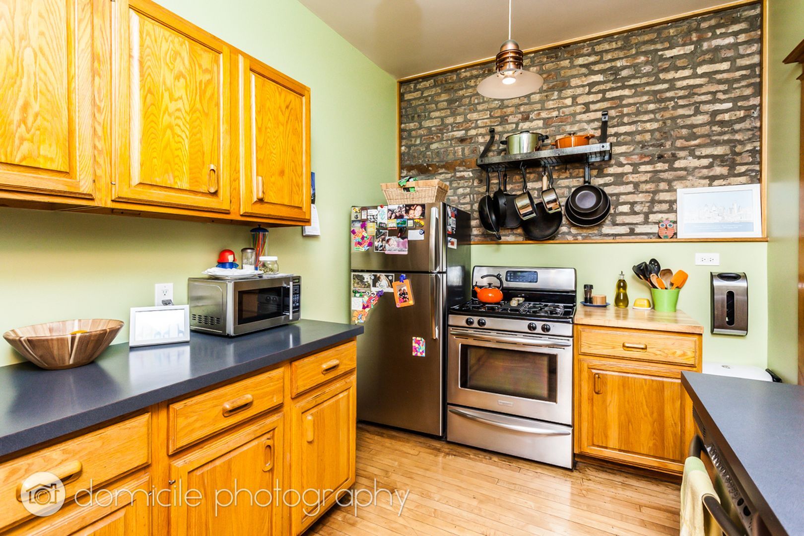 3747 N Pine Grove Avenue 1