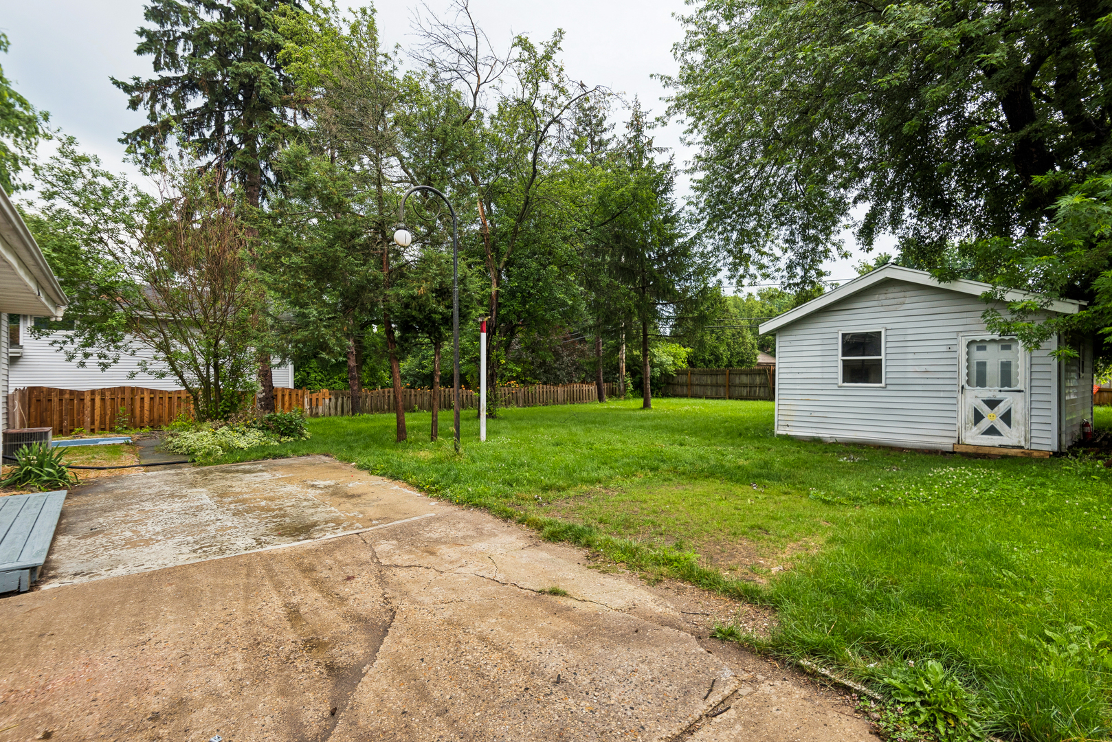 1819 Elmwood Drive