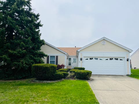 Photo of 1915 Lawson Road, Schaumburg, IL 60194 (MLS # 12739069)
