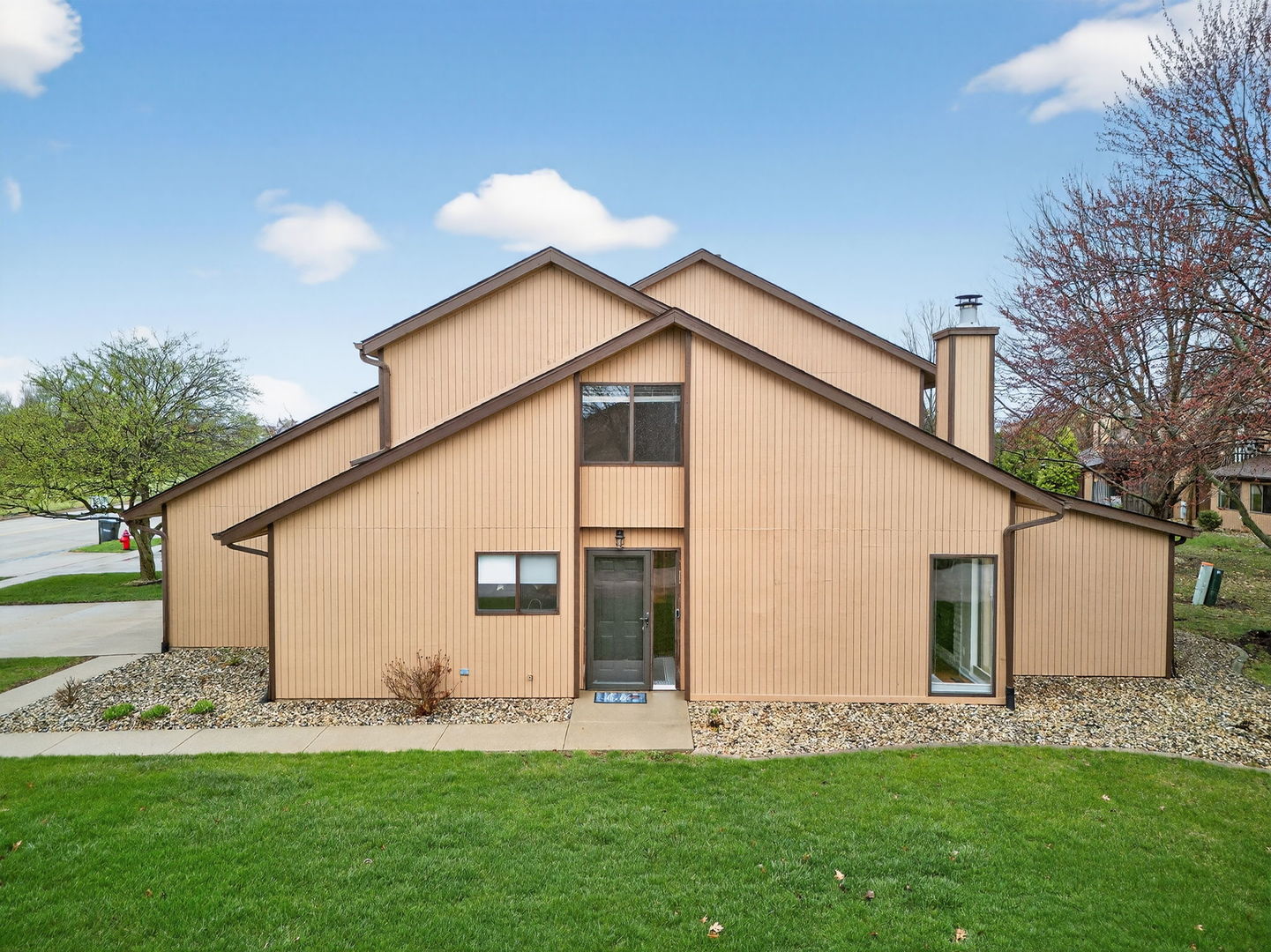 1229 Lakewood Drive A