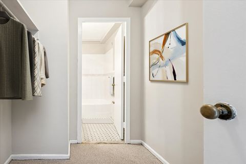 Tiny photo for 6030 N Sheridan Road #807, Chicago, IL 60660 (MLS # 12493749)