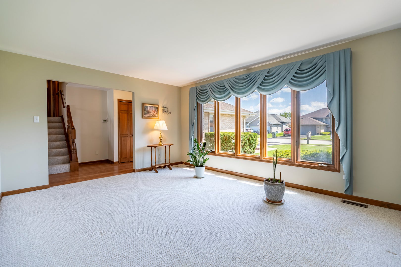 20140 Dolphin Avenue