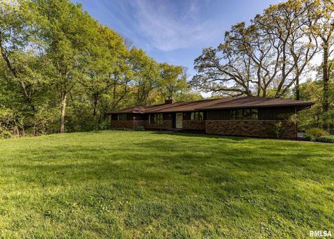 Photo of 9721 234TH Street N, Port Byron, IL 61275 (MLS # QC4261335)