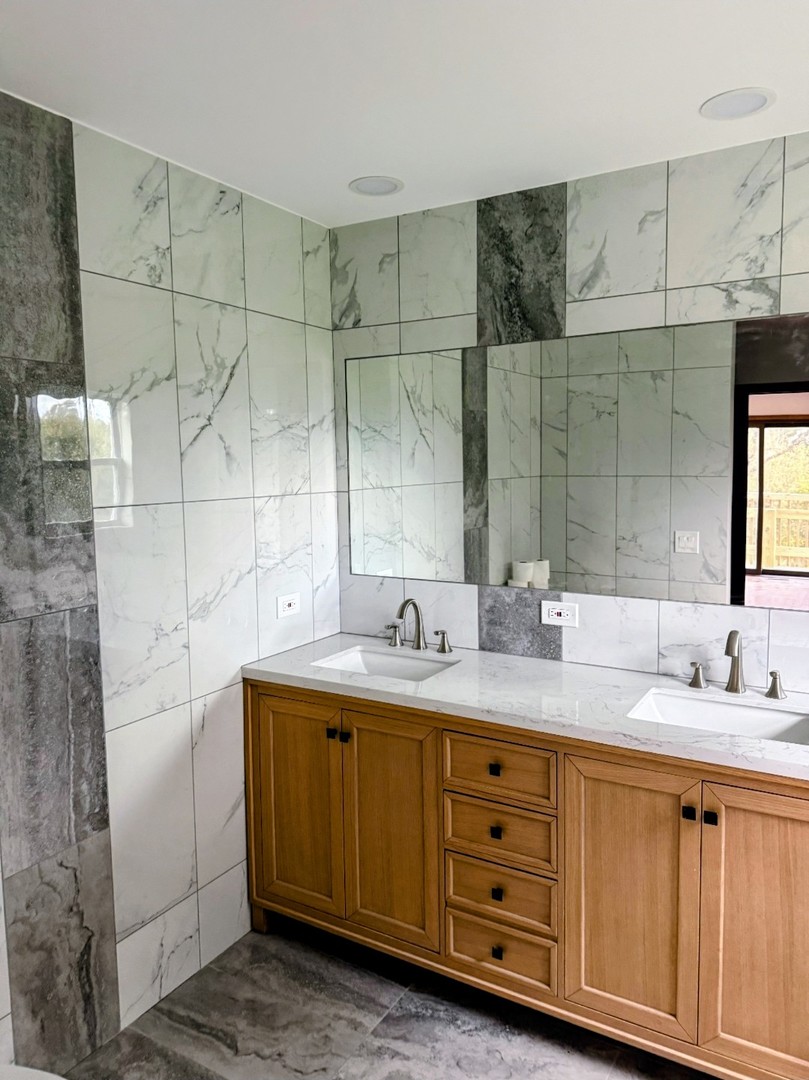 27996 W Roberts Road