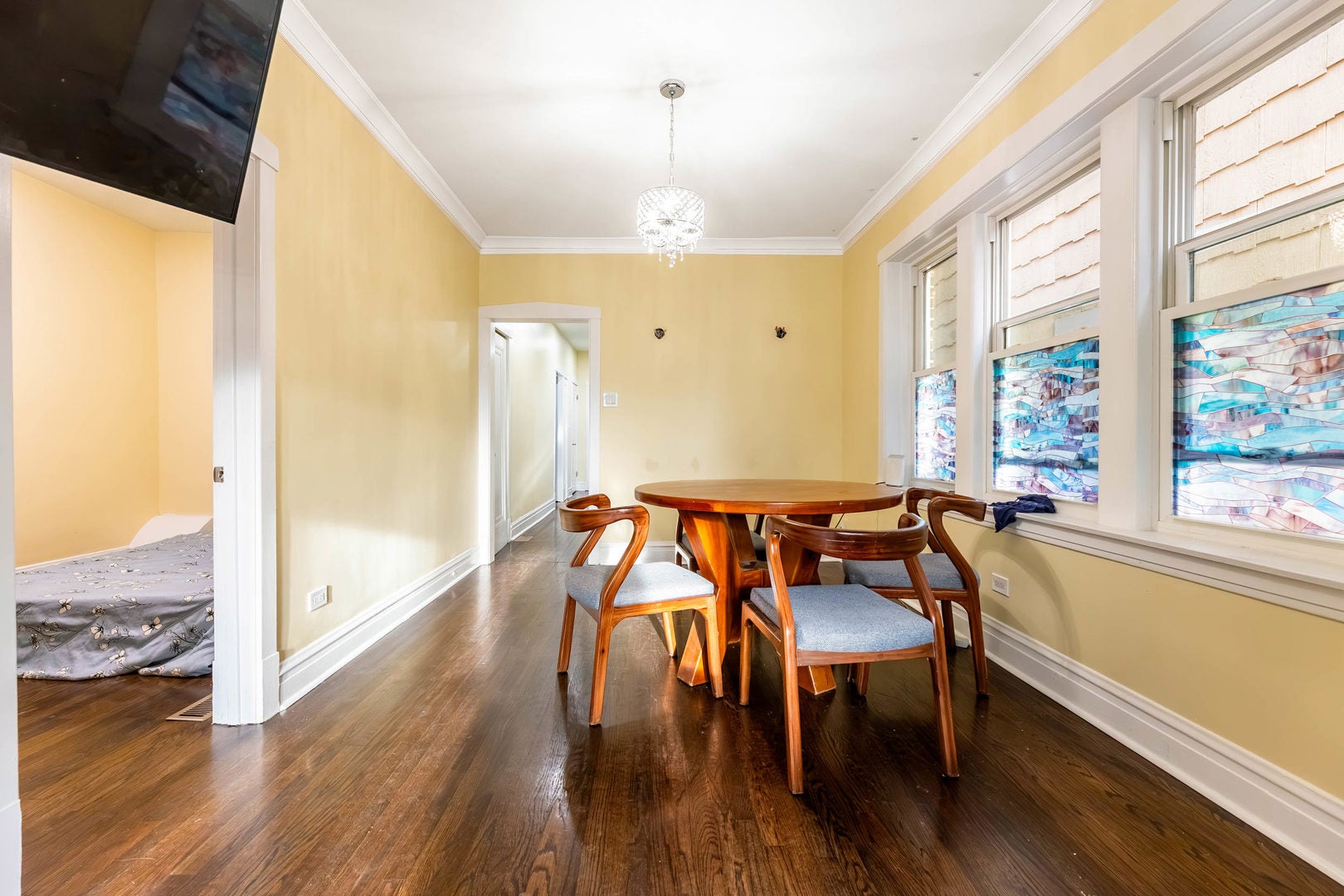 1409 S 48th Court