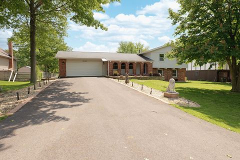 Photo of 17139 S Heritage Drive, Homer Glen, IL 60491 (MLS # 12655229)