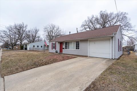 Tiny photo for 1108 Hovey Avenue, Normal, IL 61761 (MLS # 12579710)