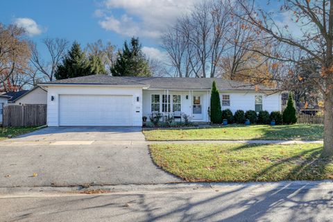 Photo of 724 S Jefferson Street, Batavia, IL 60510 (MLS # 12566321)