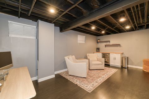 Tiny photo for 724 S Jefferson Street, Batavia, IL 60510 (MLS # 12566321)