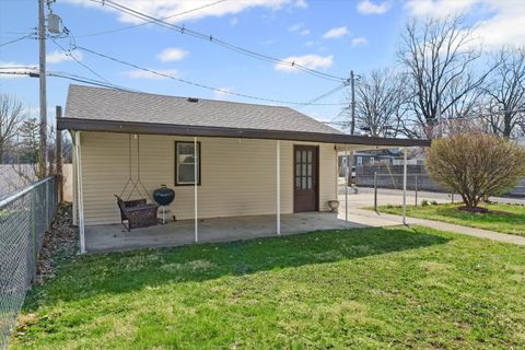 Tiny photo for 1311 W Hill Street, Champaign, IL 61821 (MLS # 12606092)
