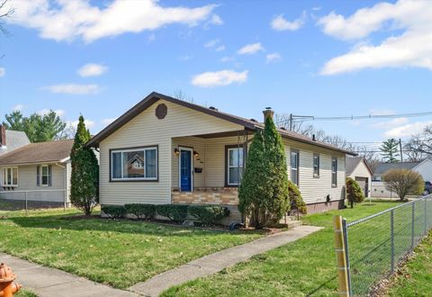 Tiny photo for 1311 W Hill Street, Champaign, IL 61821 (MLS # 12606092)