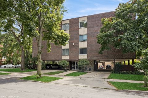 200 Home Avenue 4D Oak Park IL 60302