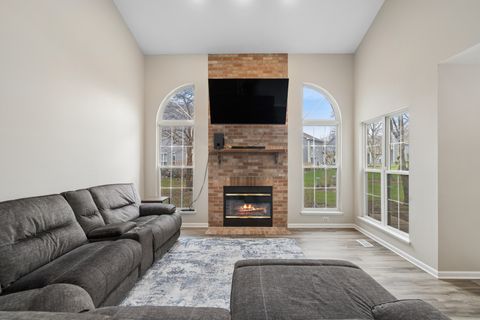 Tiny photo for 713 Bent Ridge Lane, Elgin, IL 60120 (MLS # 12602251)