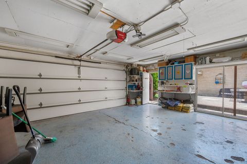 Tiny photo for 9740 Linn Avenue, Schiller Park, IL 60176 (MLS # 12461272)