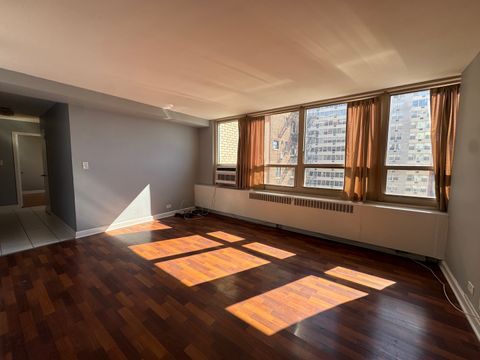 Tiny photo for 3950 N Lake Shore Drive #1527, Chicago, IL 60613 (MLS # 12586749)
