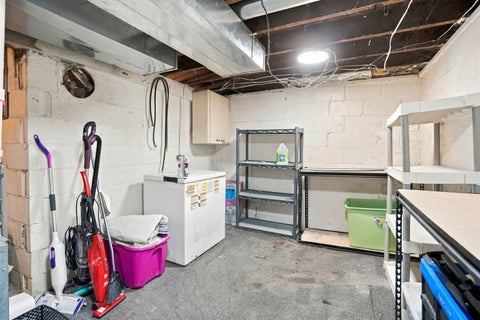 Tiny photo for 1003 Iowa Avenue, Muscatine, IA 52761 (MLS # 12790583)