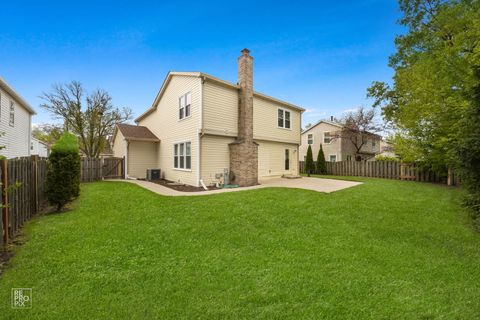 Tiny photo for 1002 HOBSON Drive, Buffalo Grove, IL 60089 (MLS # 12693253)