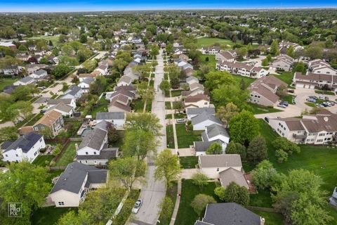 Tiny photo for 1002 HOBSON Drive, Buffalo Grove, IL 60089 (MLS # 12693253)