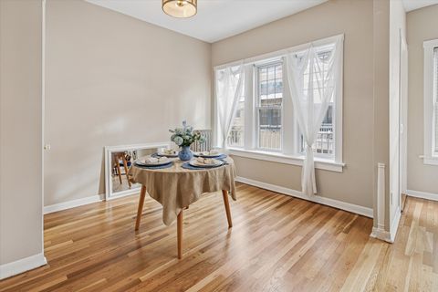 Tiny photo for 4320 N Clarendon Avenue #2031, Chicago, IL 60613 (MLS # 12552759)