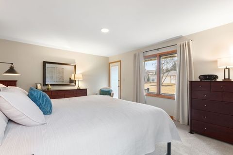 Tiny photo for Wheaton, IL 60189 (MLS # 12575328)