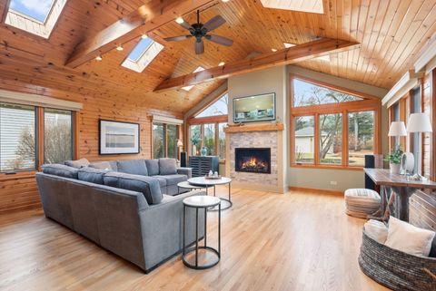 Tiny photo for Wheaton, IL 60189 (MLS # 12575328)