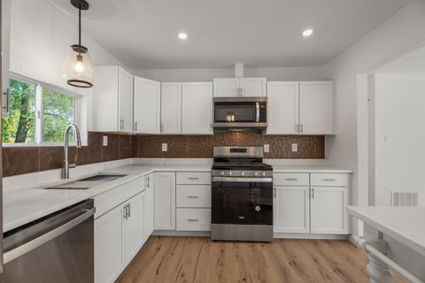 Tiny photo for 220 N Ashbury Avenue, Bolingbrook, IL 60440 (MLS # 12568263)