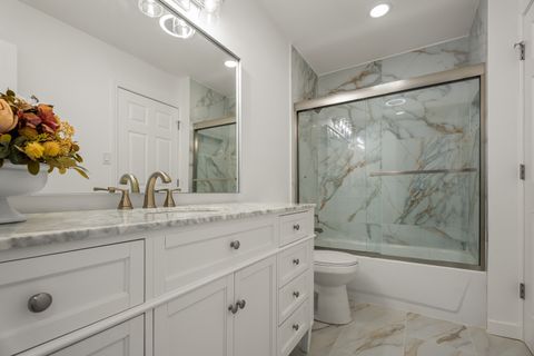 Tiny photo for 220 N Ashbury Avenue, Bolingbrook, IL 60440 (MLS # 12568263)