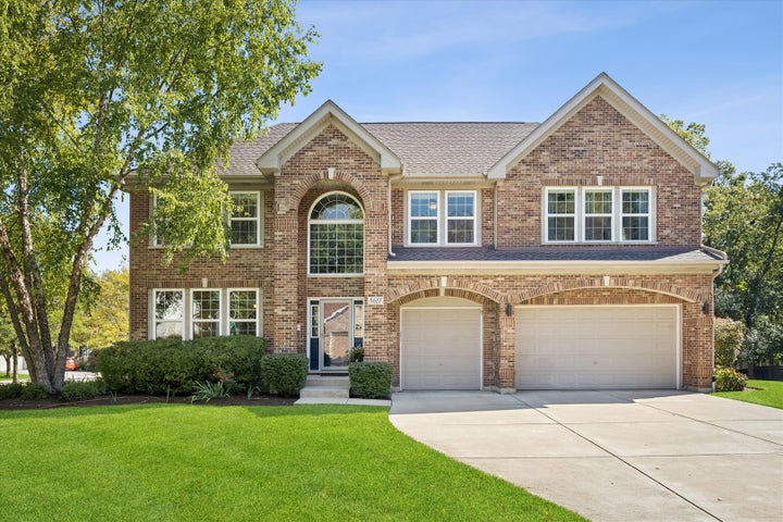 Photo 1 of 35 — 5617 Red Oak Drive, Hoffman Estates, IL 60192