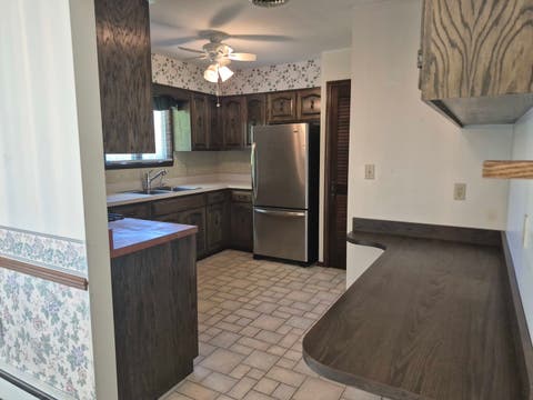 Tiny photo for 8 Hawthorne Drive, Oswego, IL 60543 (MLS # 12608060)