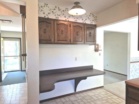Tiny photo for 8 Hawthorne Drive, Oswego, IL 60543 (MLS # 12608060)