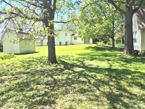 Tiny photo for 8 Hawthorne Drive, Oswego, IL 60543 (MLS # 12608060)